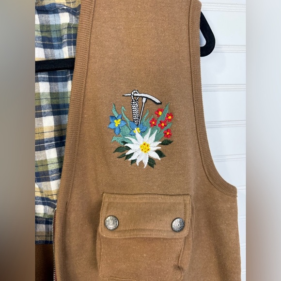 Alpine Cotton tan Outfitter Vest. Size large. - Picture 3 of 6